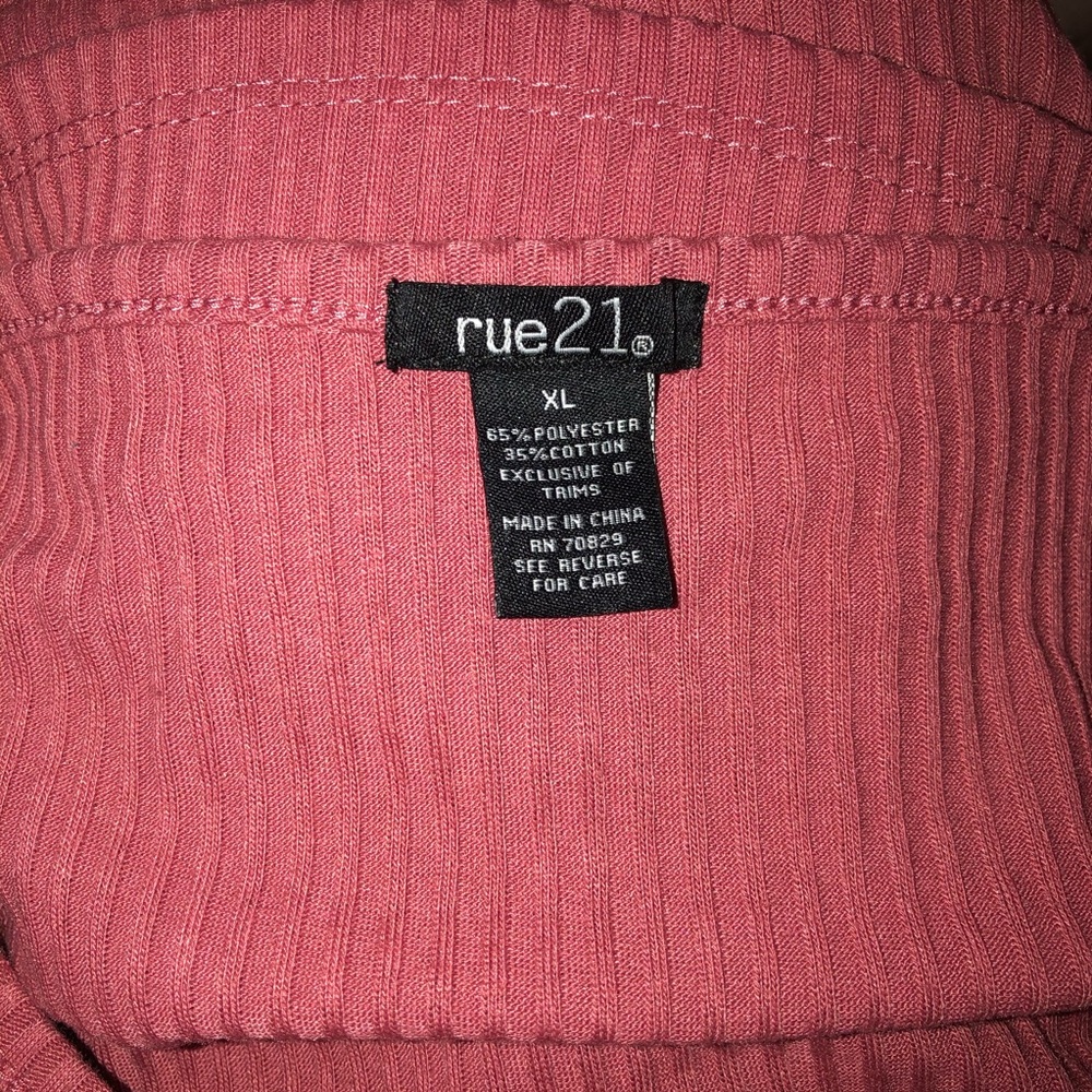 rue21 Ribbed Tank Top - Picture 3 of 3